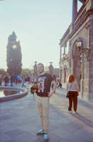 15 Elliot Morales - Fujifilm 400 por Arca Film Lab (Diciembre 2024) - Rollo 0557