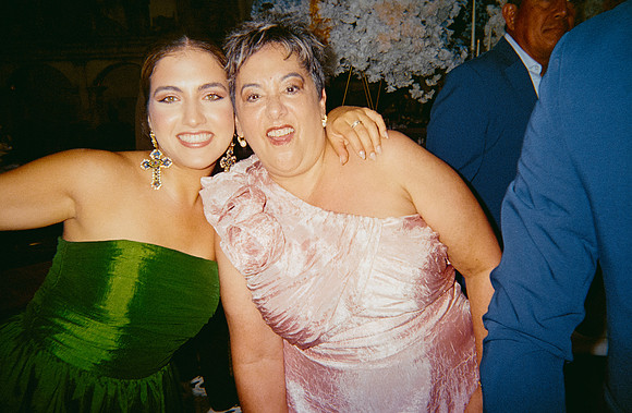 26 María José Matute - Fujifilm 400 por Arca Film Lab (Mayo 2025) - Rollo 1028