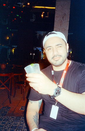 06 Elena Yec - Kodak Ultramax 400 por Arca Film Lab (Septiembre 2024) - Rollo 0323