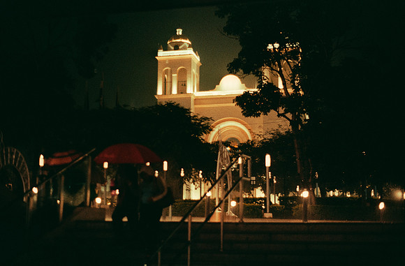 16 Emerson Quintanilla - Fujifilm 200 por Arca Film Lab (Abril 2025) - Rollo 0907
