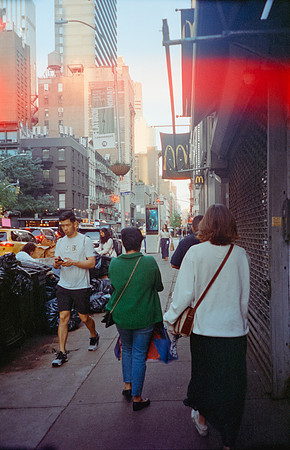 07 Mauricio Salguero - Cinestill 400D por Arca Film Lab (Julio 2024) - Rollo 0195