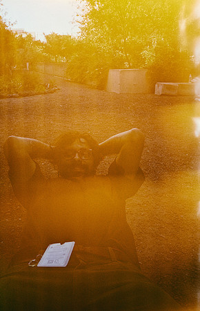 18 Gabriela Retana - Kodak Gold 200 por Arca Film Lab (Mayo 2025) - Rollo 1013