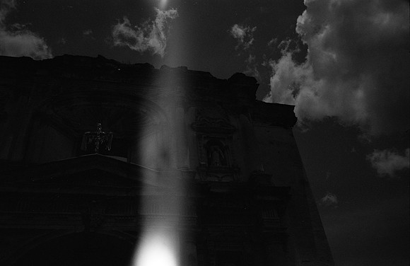 05 Pablo Marroquín - Fujifilm Acros 100 II por Arca Film Lab (Juio 2024) - Rollo 0099