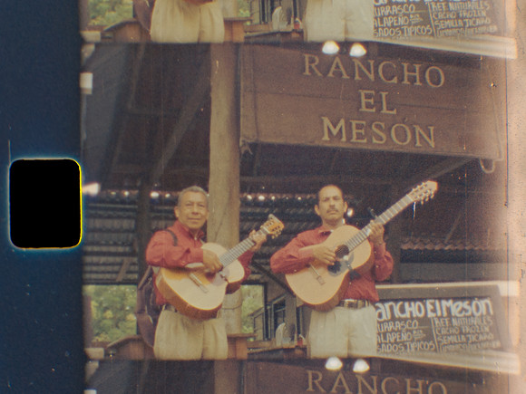 00002 Leoisnotreal - Kodak Vision 3 50D - Arca Film Lab (Mayo 2025)