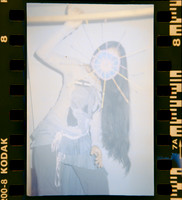 07 Shirley Brakiti - Kodak Gold 200 por Arca Film Lab (Julio 2024) - Rollo 0185