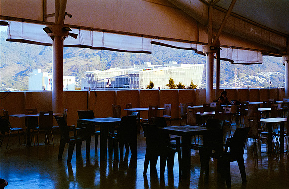17 Gerardo Recinos - Kodak Ultramax 400 por Arca Film Lab (Mayo 2025) - Rollo 1006