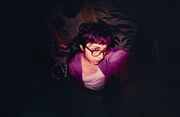 03 Natalia Mendoza - Harman Phoenix 200 por Arca Film Lab (Abril 2025) - Rollo 0929