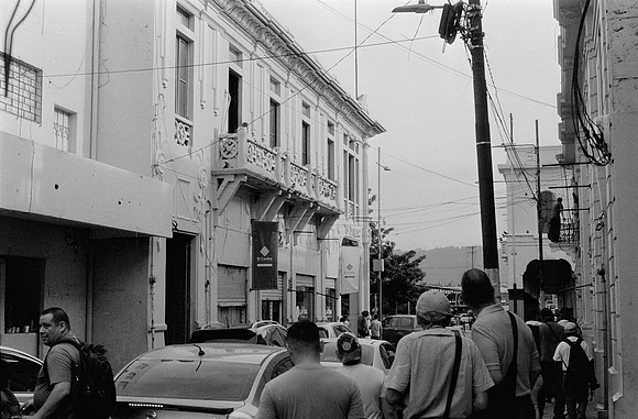 26 Gerardo Recinos - Fomapan 400 por Arca Film Lab (Noviembre 2024) - Rollo 0487