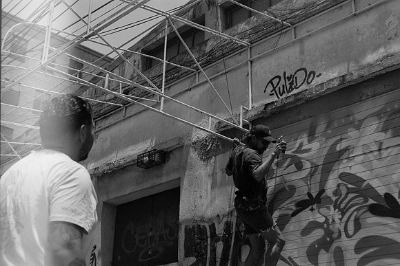 06 Iván Ortíz - Fomapan 100 Push 400 por Arca Film Lab (Abril 2024)