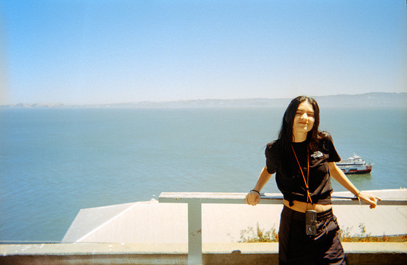 05 Jimena Figueroa - Fujifilm 400 por Arca Film Lab (Septiembre 2024) - Rollo 0328