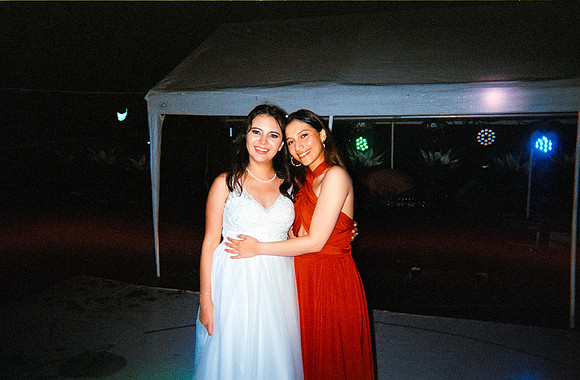 08 Rodrigo Flores - Fujifilm 400 por Arca Film Lab (Junio 2024) - Rollo 0102