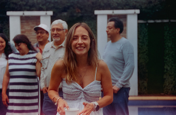 20 Jorge Mena - Cinestill 400D por Arca Film Lab (Mayo 2025) - Rollo 1039