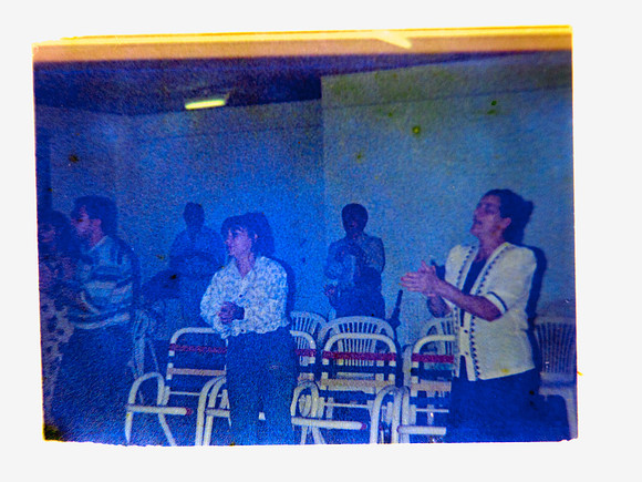 10 Caleb Rodríguez - Agfacolor XRG 200 por Arca Film Lab (Marzo 2025) - Rollo 0588