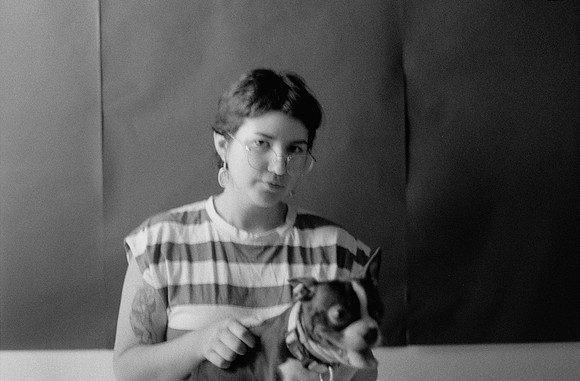23 Mariana Cabrera - Kentmere Pan 400 por Arca Film Lab (Junio 2025) - Rollo 1130