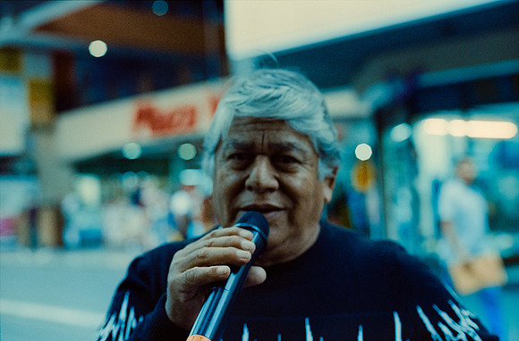23 Elliot Morales - Cinestill 800T por Arca Film Lab (Mayo 2025) - Rollo 1001