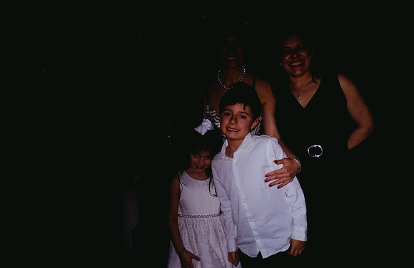 20 Denise Clicks - Kodak Gold 200 por Arca Film Lab (Abril 2025) - Rollo 0957