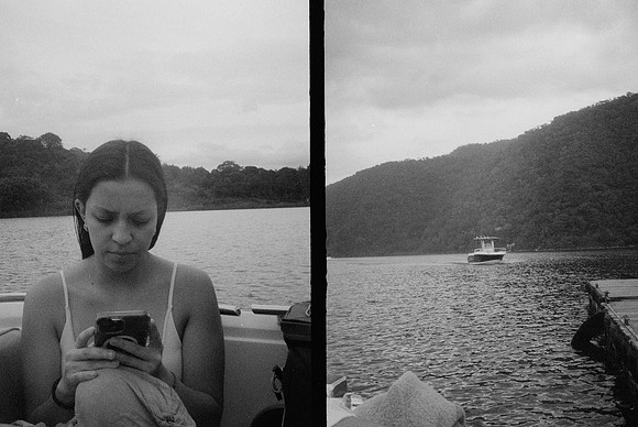 19 María Elena Santa Cruz - Ilford HP5 400 por Arca Film Lab (Febrero 2025) - Rollo 0780