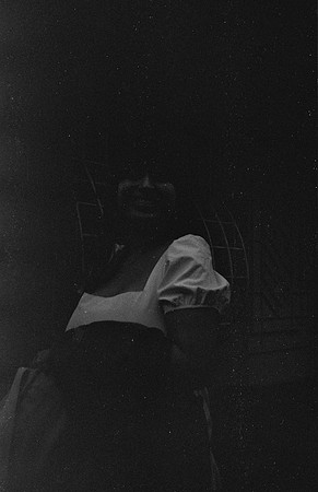 33 Desirée Argueta - Fujifilm Acros 100 por Arca Film Lab (Enero 2025) - Rollo 0571