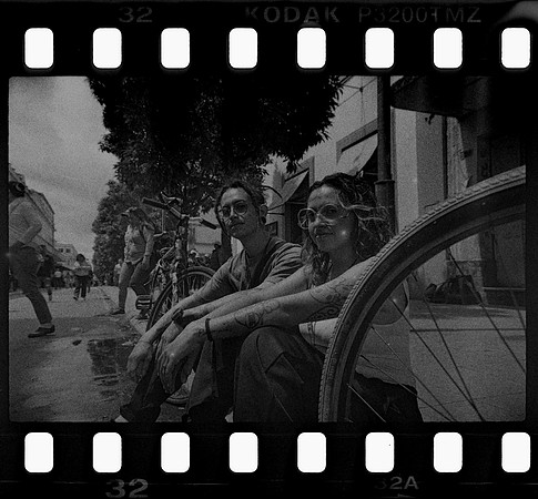 32 Elliot Morales - Kodak TMAX P3200 por Arca Film Lab (Junio 2025) - Rollo 1163