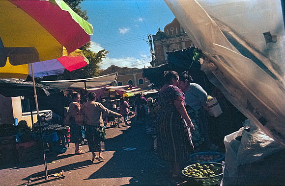 14 Ronald Ottoniel - Kodak Vision 3 500T por Arca Film Lab (Abril 2025) - Rollo 0869