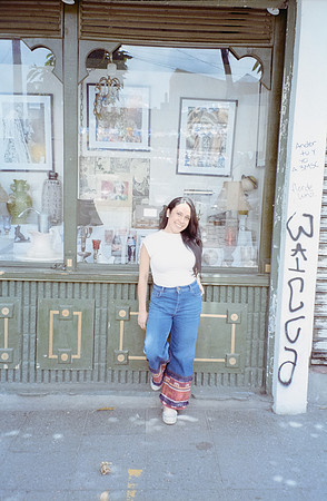 14 Mónica Alarcón - Kodak Gold 200 por Arca Film Lab (Enero 2025) - Rollo 0626