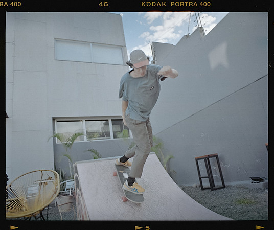 04 Carlos Siri - Kodak Portra 400 por Arca Film Lab (Febrero 2025) - Rollo 0734