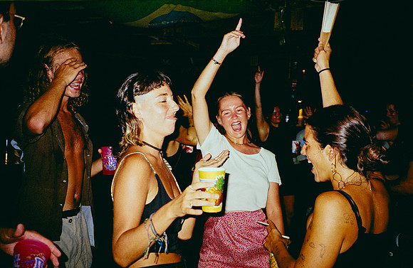 22 Carlota Benet - Kodak Ultamax 400 por Arca Film Lab (Enero 2025) - Rollo 0609