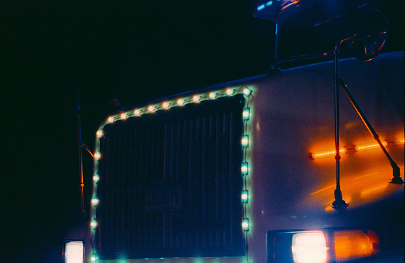 28 Paula González - Cinestill 800T por Arca Film Lab (Mayo 2025) - Rollo 1036