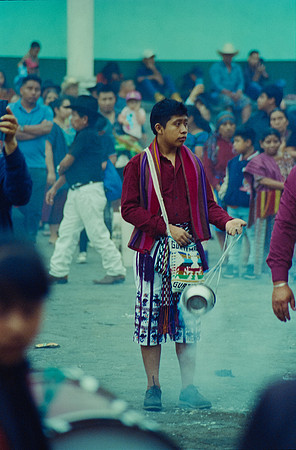 25 Ronald Ottoniel - 800T por Arca Film Lab (Abril 2025) - Rollo 0975