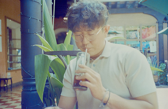 08 Mia Yun - Lomography 400 por Arca Film Lab (Enero 2025) - Rollo 0623