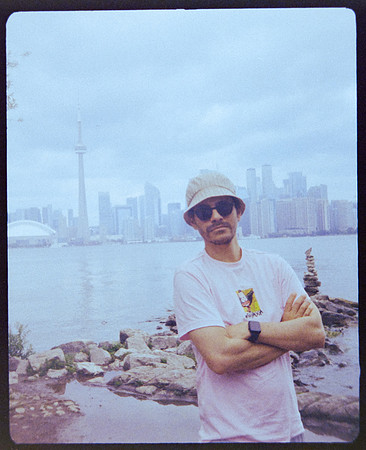 54 Juan Pablo Molina - Kodak Gold 200 NIMSLO 3D por Arca Film Lab (Julio 2024) - Rollo 0184