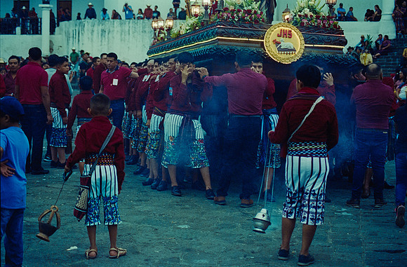 15 Ronald Ottoniel - 800T por Arca Film Lab (Abril 2025) - Rollo 0975