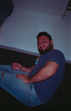 20 Todd Morales - Fujifilm 400 por Arca Film Lab (Agosto 2024) - Rollo 0227