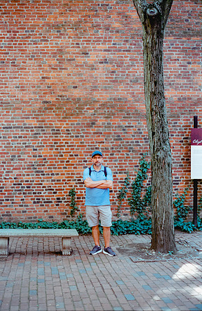 15 Rafael Ortíz - Cinestill 400D por Arca Film Lab (Agosto 2024) - Rollo 0240