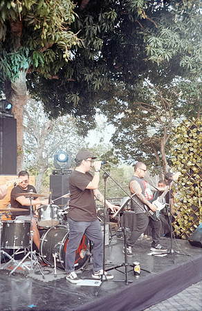 36 Mauricio Salguero - Kodak ProImage 100 por Arca Film Lab (Septiembre 2024) - Rollo 0354