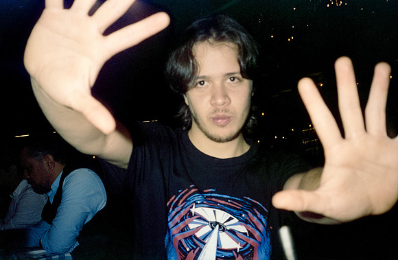 35 Erick Galindo - Cinestill 400D por Arca Film Lab (Mayo 2025) - Rollo 1090