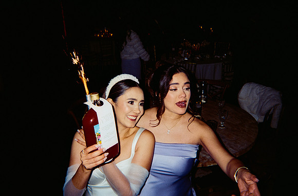 05 Mariana Vargas - Fujifilm 400 por Arca Film Lab (Mayo 2025) - Rollo 1064