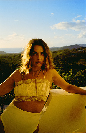 05 Tatjana Mair - Kodak ProImage 100 por Arca Film Lab (Abril 2025) - Rollo 0904