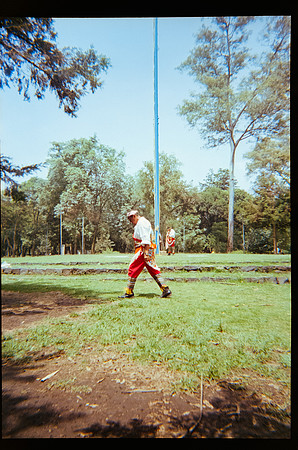 16 Marcela Grajeda - Fujifilm 400 por Arca Film Lab (Octubre 2026) - Rollo 2296