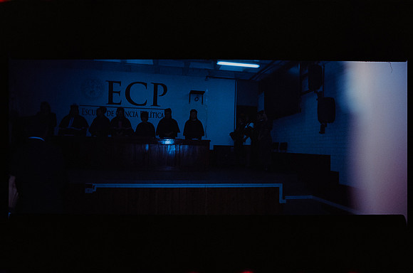 03 Breyner Portillo - Cinestill 800T por Arca Film Lab (Octubre 2026) - Rollo 2315