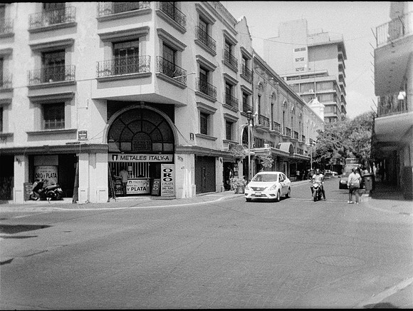 18 Marcelo Domínguez - Ilford HPS Plus 400 HF por Arca Film Lab (Julio 2024) - Rollo 0159