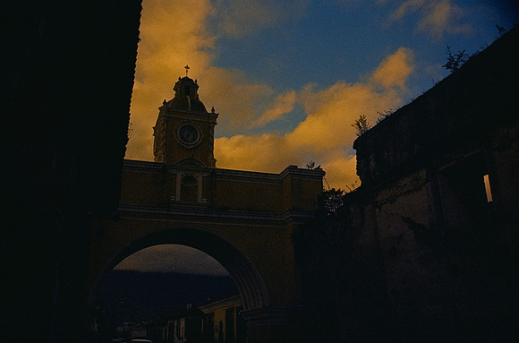 14 Omar Véliz - Kodak Vision 3 500T por Arca Film Lab (Febrero 2025) - Rollo 0682