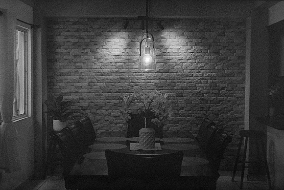 18 Carlos Castro - Ilford HP5+ 400 por Arca Film Lab (Septiembre 2024) - Rollo 0345