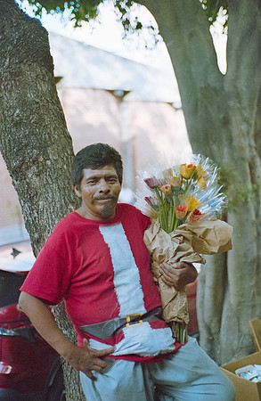 13 Durden - Kodak Gold 200- Arca Film Lab (Junio 2025) por - Rollo 1098