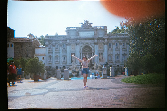 22 Wanda Pérez - Kodak Ultramax 400 - Arca Film Lab (Octubre 2026) - Rollo 2329