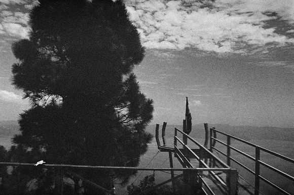 06 Carlos Castro - Ilford HP5+ 400 por Arca Film Lab (Septiembre 2024) - Rollo 0345