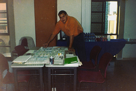11 Edwin Hernández - Konica Centuria Super 400 por Arca Film Lab (Febrero 2025) - Rollo 0010