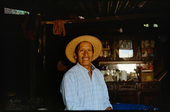 08 Denise Lipman - Kodak Gold 200 por Arca Film Lab (Octubre 2026) - Rollo 2319