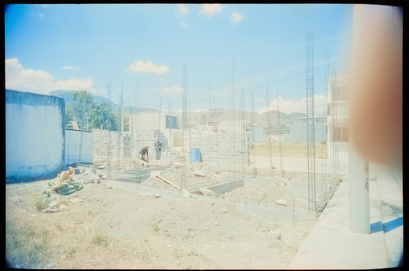 14 Breyner Portillo - Cinestill 800T por Arca Film Lab (Octubre 2026) - Rollo 2315