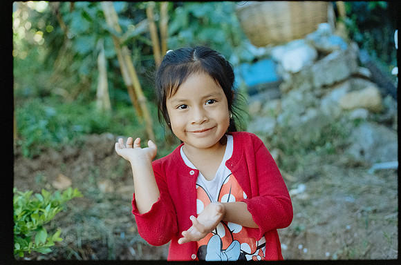 18 Denise Lipman - Kodak Gold 200 por Arca Film Lab (Octubre 2026) - Rollo 2319